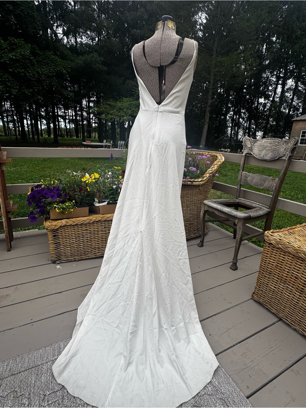 Jenny Yoo White V-Back Bridal Gown